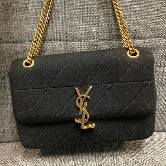 Yves saint laurent black purse with gold chain hotsell